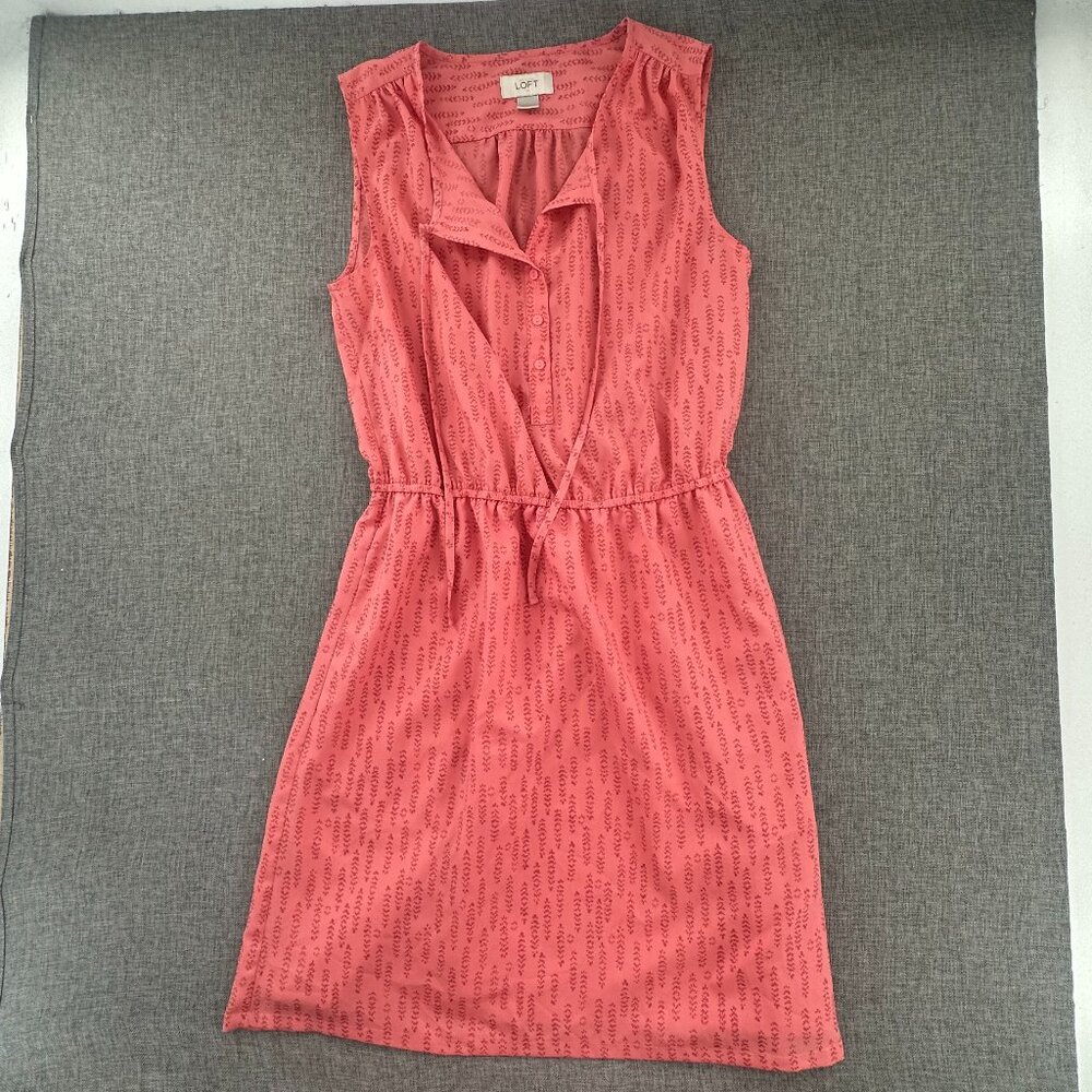 Ann Taylor LOFT Dress Salmon Color Sleeveless Lightweight Small lined Buttons
